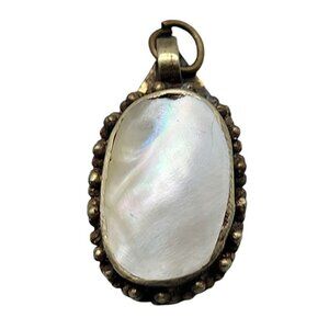 Antique Mother of Pearl Pendant Oval Shaped Brass Dotted & Rope Setting